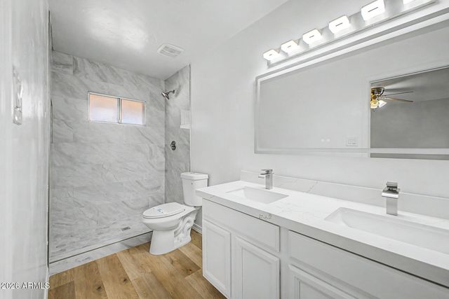 2601 E DAHLIA Drive, Phoenix, AZ 85032