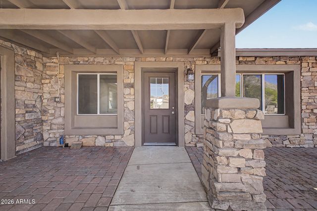 2601 E DAHLIA Drive, Phoenix, AZ 85032