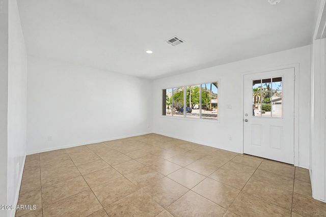 2601 E DAHLIA Drive, Phoenix, AZ 85032