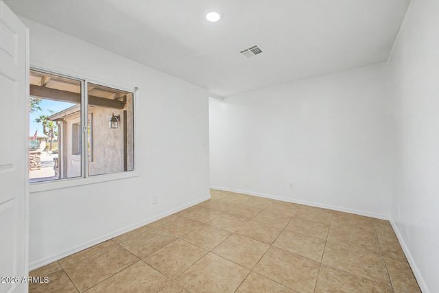 2601 E DAHLIA Drive, Phoenix, AZ 85032