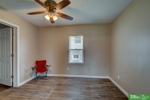 5249 S 52nd Street, Omaha, NE 68117