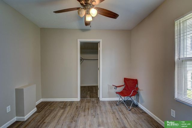 5249 S 52nd Street, Omaha, NE 68117