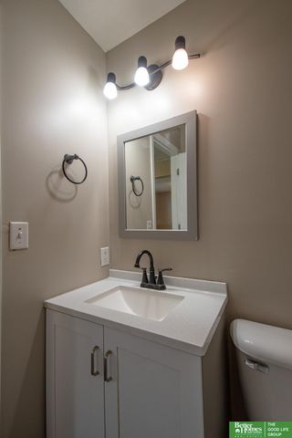 5249 S 52nd Street, Omaha, NE 68117