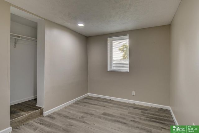 5249 S 52nd Street, Omaha, NE 68117