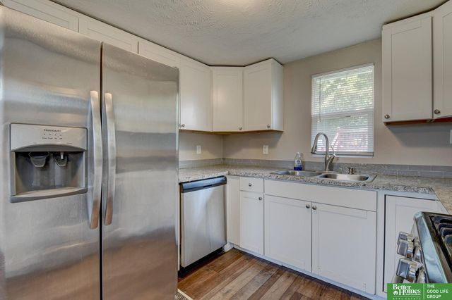 5249 S 52nd Street, Omaha, NE 68117