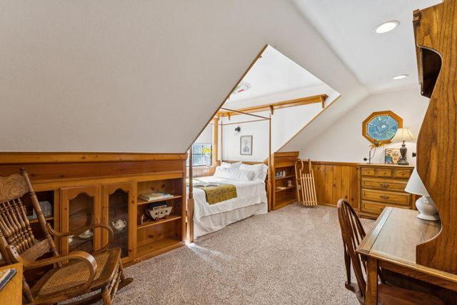 414 Pioneer Road, Lake Arrowhead, CA 92352
