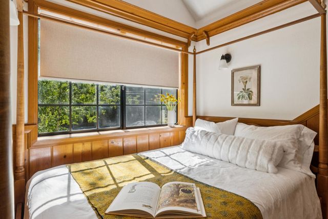 414 Pioneer Road, Lake Arrowhead, CA 92352