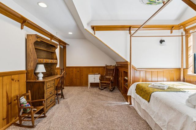 414 Pioneer Road, Lake Arrowhead, CA 92352