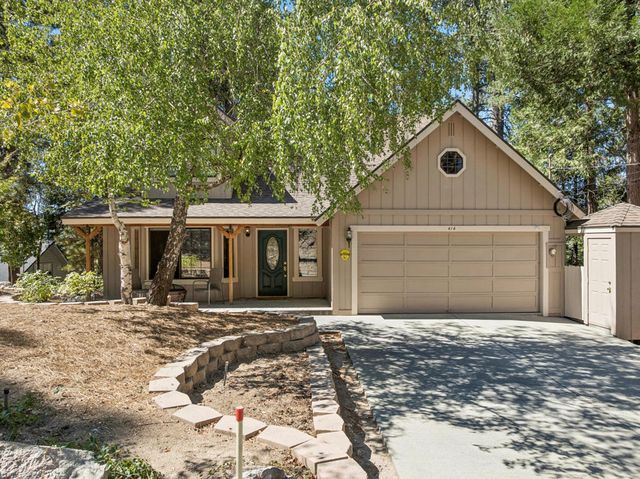 414 Pioneer Road, Lake Arrowhead, CA 92352