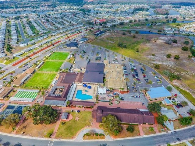 1039 EMERALD DUNES DRIVE, Sun City Center, FL 33573