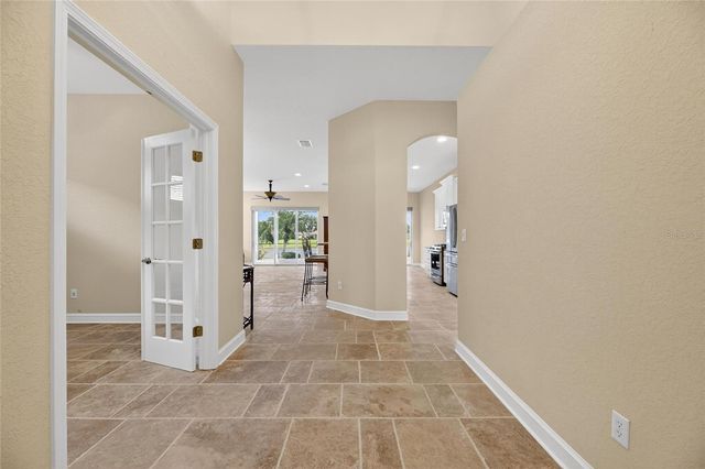 1039 EMERALD DUNES DRIVE, Sun City Center, FL 33573
