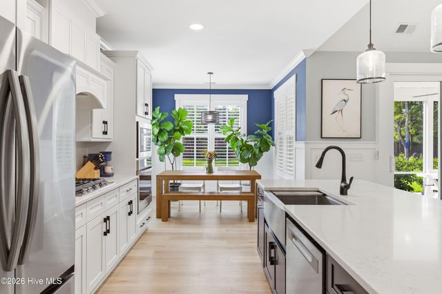 194 Hampton Court, Hampstead, NC 28443