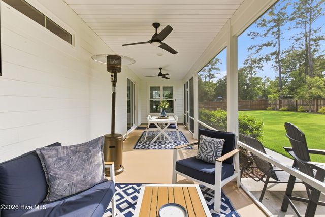 194 Hampton Court, Hampstead, NC 28443