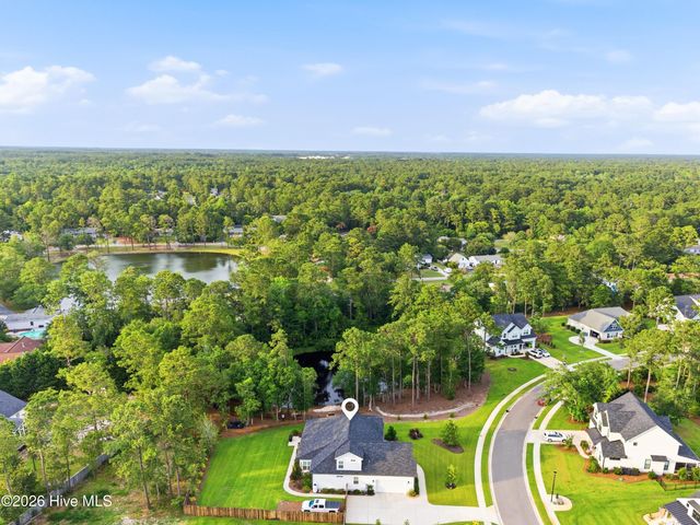 194 Hampton Court, Hampstead, NC 28443