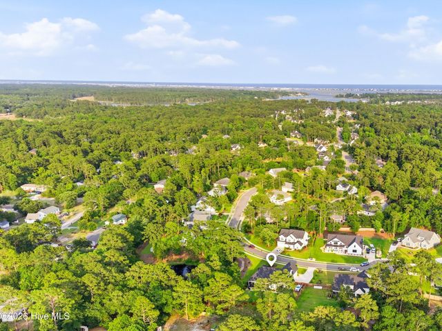 194 Hampton Court, Hampstead, NC 28443