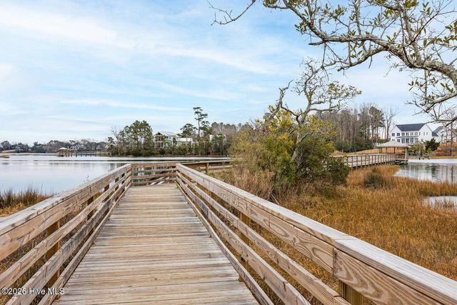 194 Hampton Court, Hampstead, NC 28443