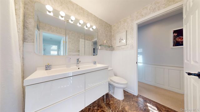 501 Spook Hollow Road, Nyack, NY 10960