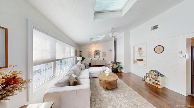 501 Spook Hollow Road, Nyack, NY 10960