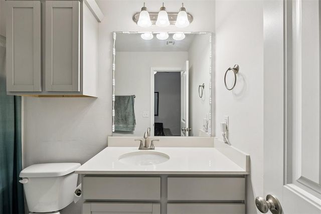 4704 Crystal Hill Drive, Oklahoma City, OK 73179