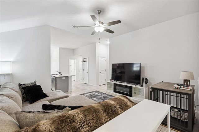 4704 Crystal Hill Drive, Oklahoma City, OK 73179