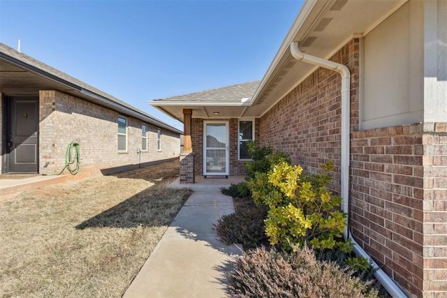4704 Crystal Hill Drive, Oklahoma City, OK 73179