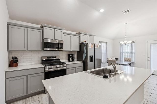 4704 Crystal Hill Drive, Oklahoma City, OK 73179