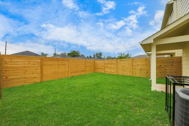7542 Charlie Street, Houston, TX 77088