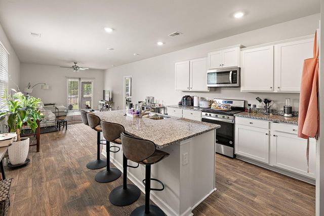 704 Ladywood Drive, Summerville, SC 29486
