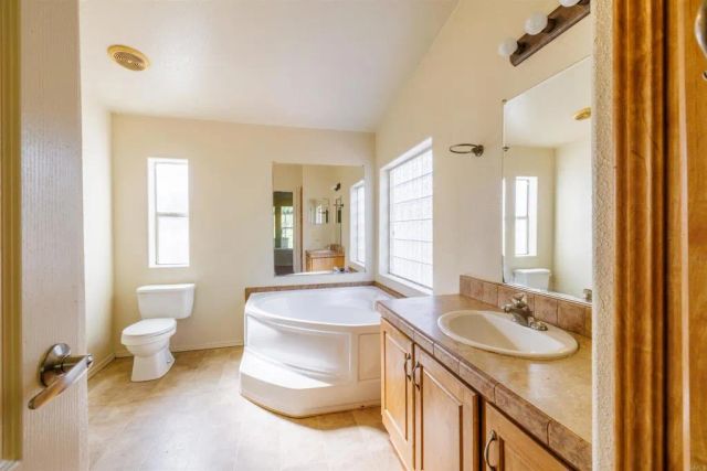 2003 Bayview Heights Drive 102, San Diego, CA 92105