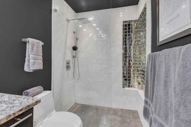 555 Church St Apt 2201, Nashville, TN 37219