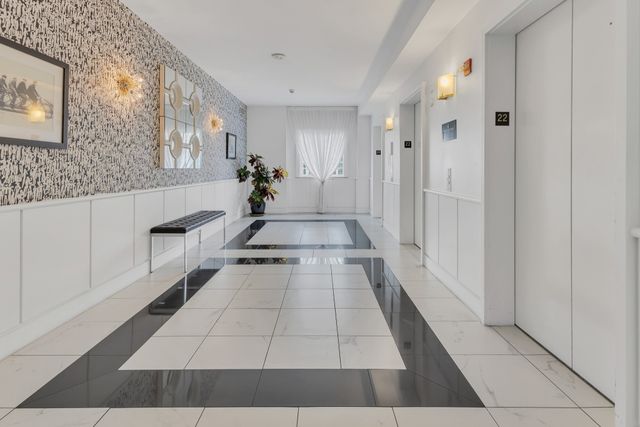 555 Church St Apt 2201, Nashville, TN 37219