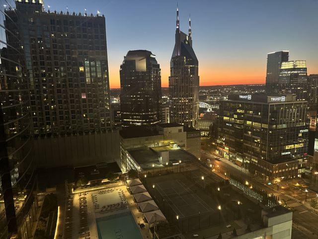 555 Church St Apt 2201, Nashville, TN 37219