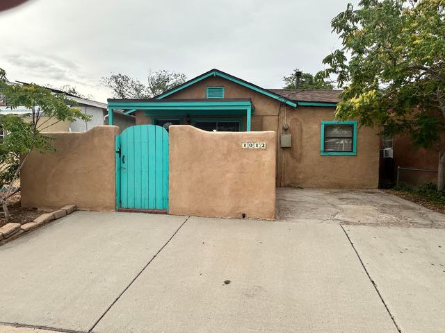 1012 21st Street NW, Albuquerque, NM 87104