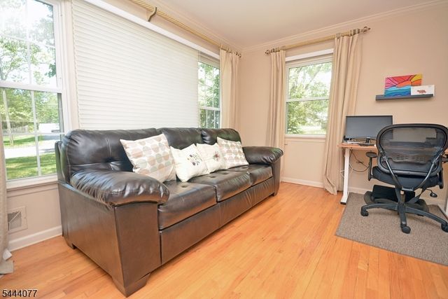 4 Heather Hill Way, Bridgewater Twp., NJ 08807
