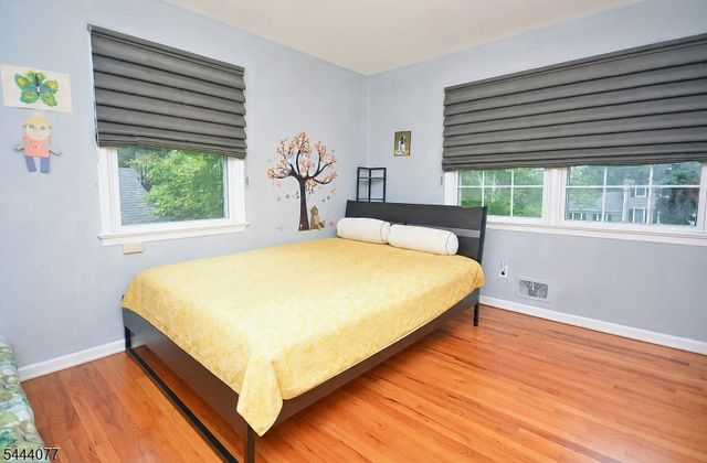 4 Heather Hill Way, Bridgewater Twp., NJ 08807