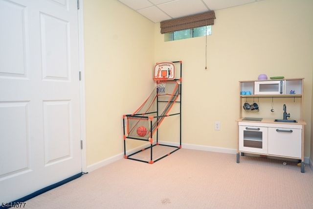 4 Heather Hill Way, Bridgewater Twp., NJ 08807