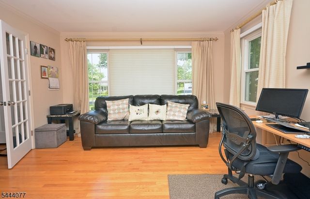 4 Heather Hill Way, Bridgewater Twp., NJ 08807