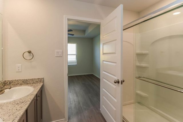 10727 Sunlit Street, Conroe, TX 77303