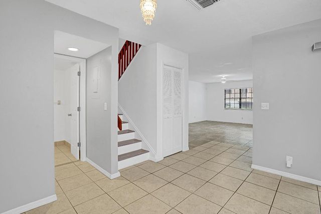 7437 SE Jamestown Terrace 1304, Hobe Sound, FL 33455