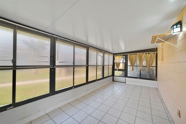 67 E COUNTRY COVE WAY, Kissimmee, FL 34743