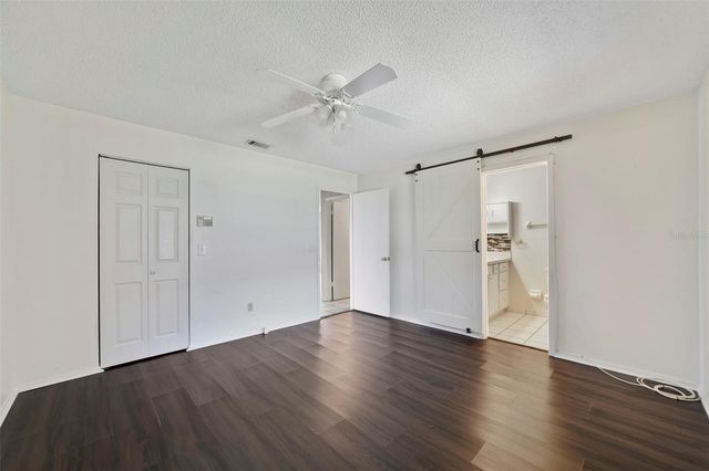 67 E COUNTRY COVE WAY, Kissimmee, FL 34743