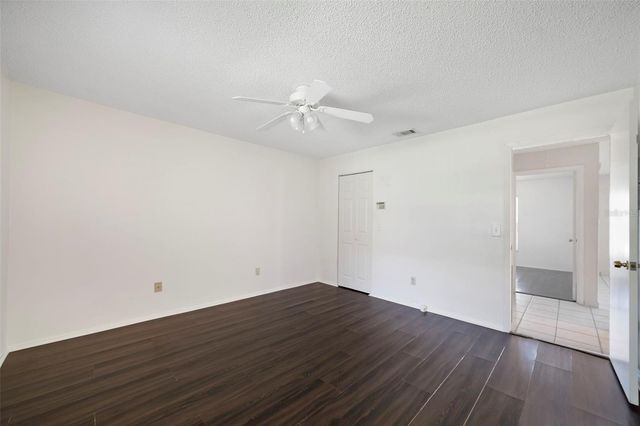 67 E COUNTRY COVE WAY, Kissimmee, FL 34743