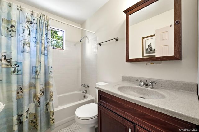 901 Liberty Street, Bohemia, NY 11716