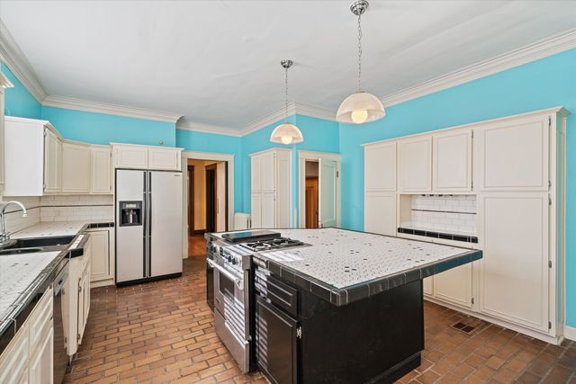 204 STONEWALL ST, Memphis, TN 38112