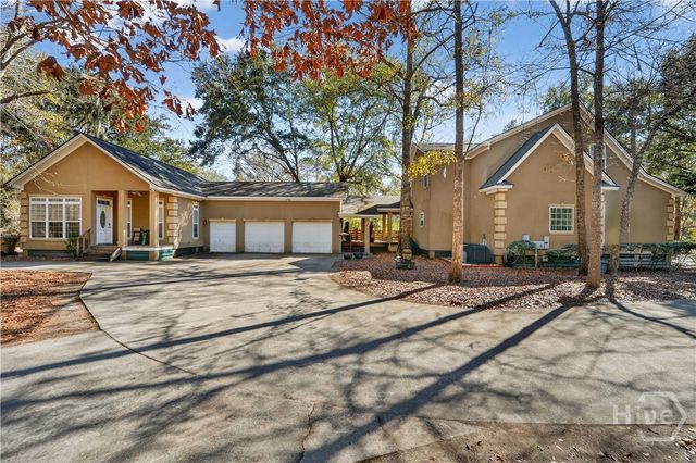 220 Crosswinds Drive, Richmond Hill, GA 31324