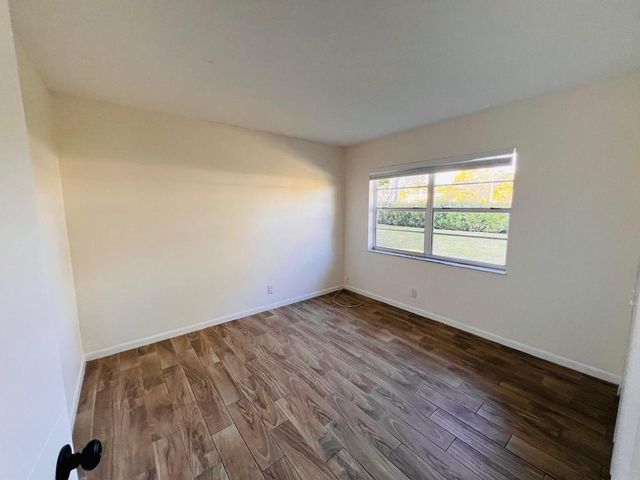 625 Oak Street D, Boynton Beach, FL 33435