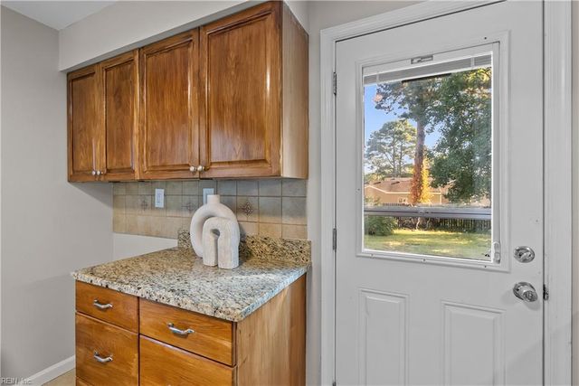 1611 Stratford ST, Portsmouth, VA 23701