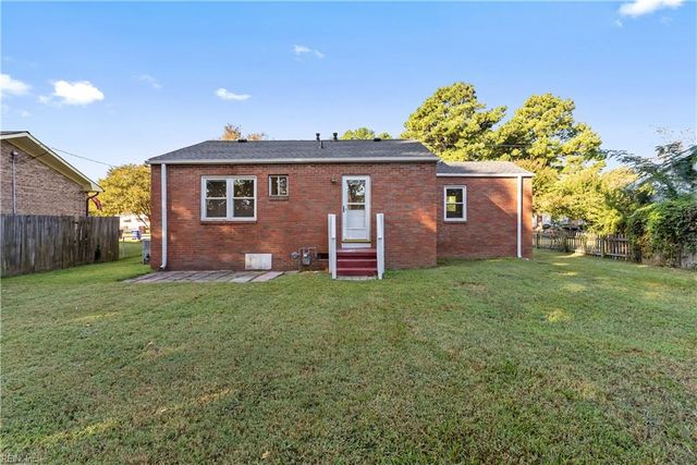 1611 Stratford ST, Portsmouth, VA 23701