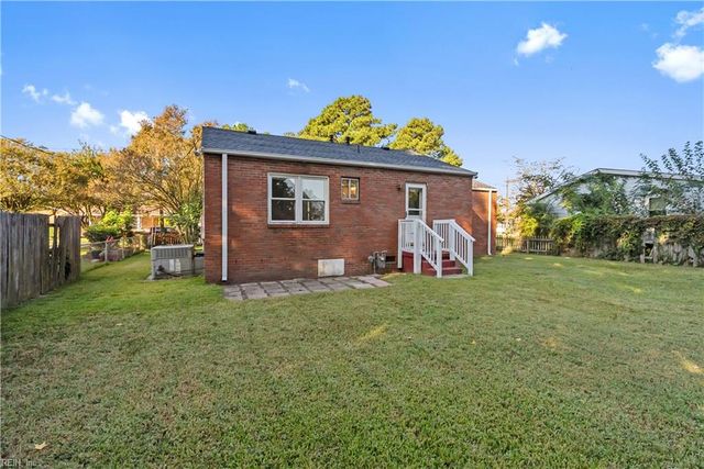 1611 Stratford ST, Portsmouth, VA 23701