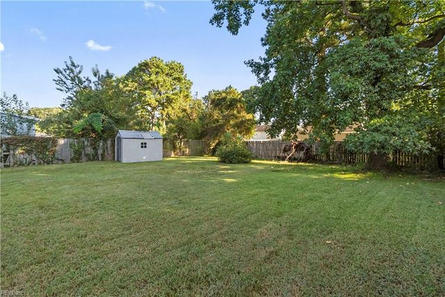1611 Stratford ST, Portsmouth, VA 23701